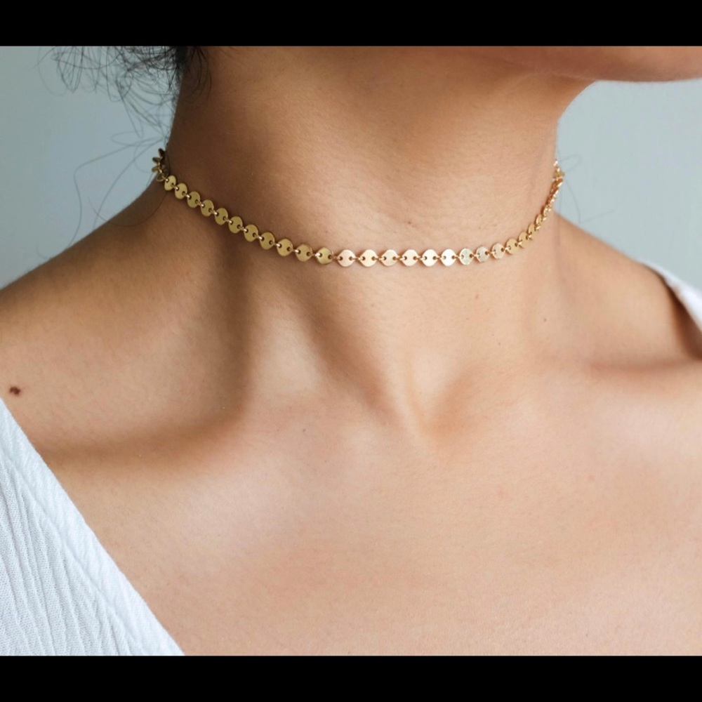 Gold disc choker